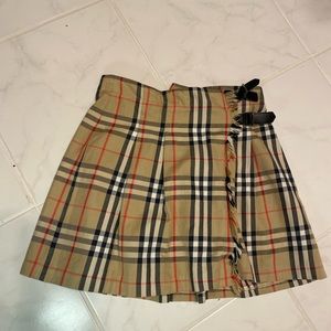 Girls Burberry Skirt 10